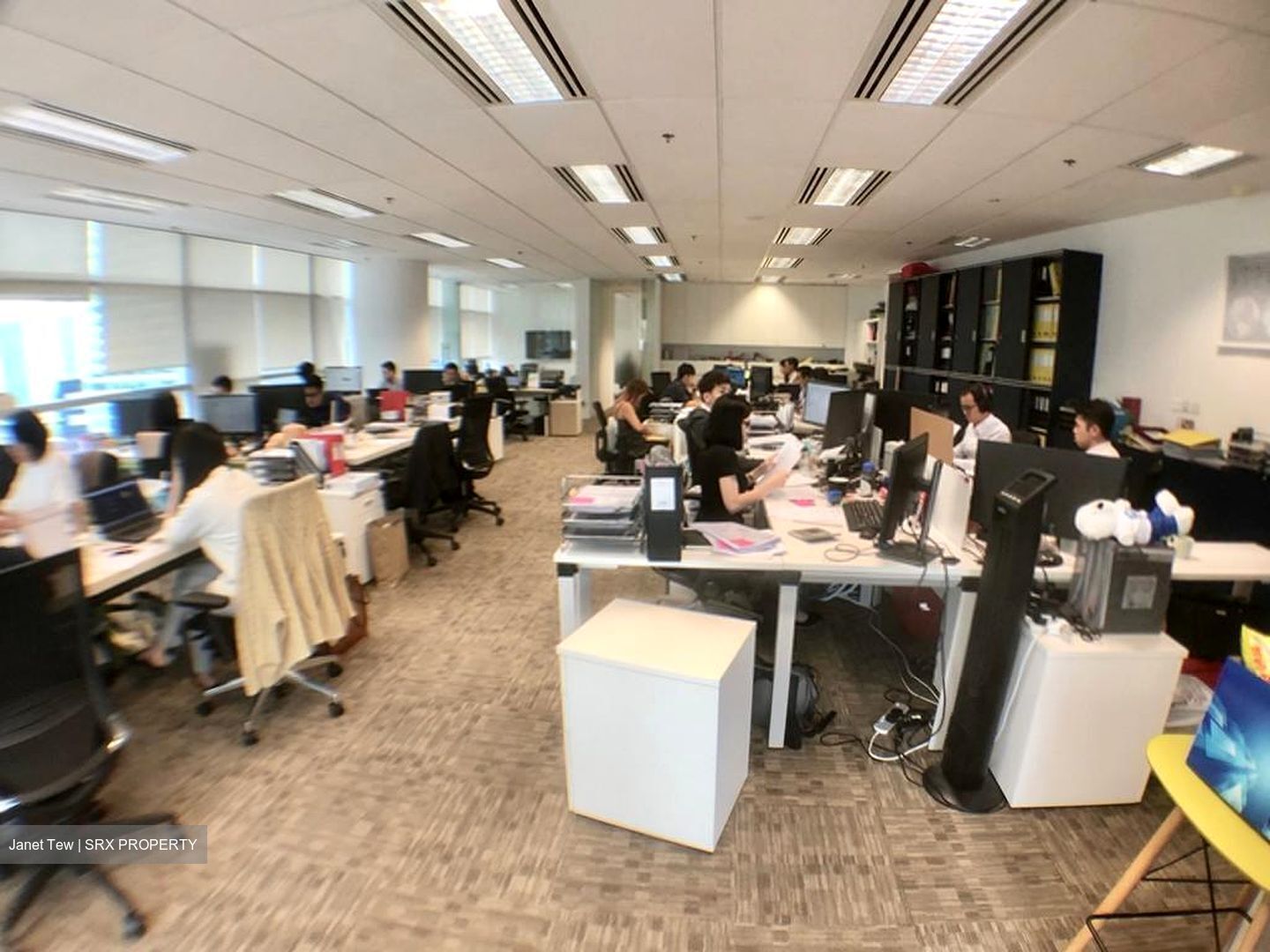 Samsung Hub (D1), Office #485647481